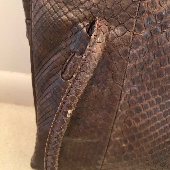 Georgio Armani Snakeskin Purse - women’s shoulder bag - Picture 5 of 12
